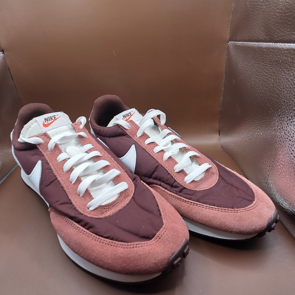 Size 11 Nike Mens Mystic Dates Air Tailwind 79 Lace Up Athletic Running Shoes